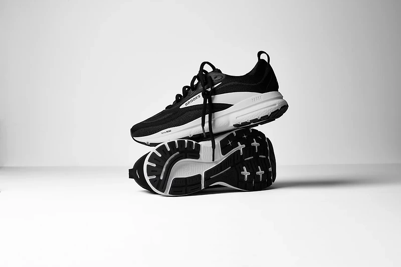 Brooks Women's Trace 4 Running Shoes