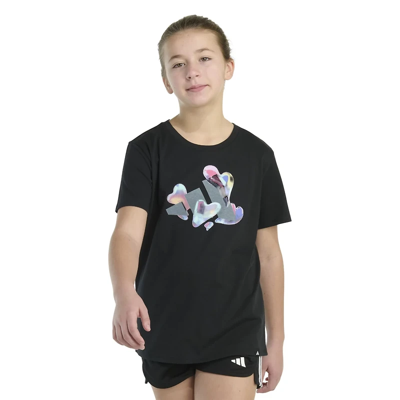 adidas Girls' Regular Fit Heart Bubbles Graphic T-shirt