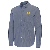 Antigua Michigan Wolverines Porter Woven Tri-Blend Long Sleeve Button-Down Shirt