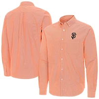 Antigua San Francisco Giants Porter Woven Long Sleeve Button-Down Shirt