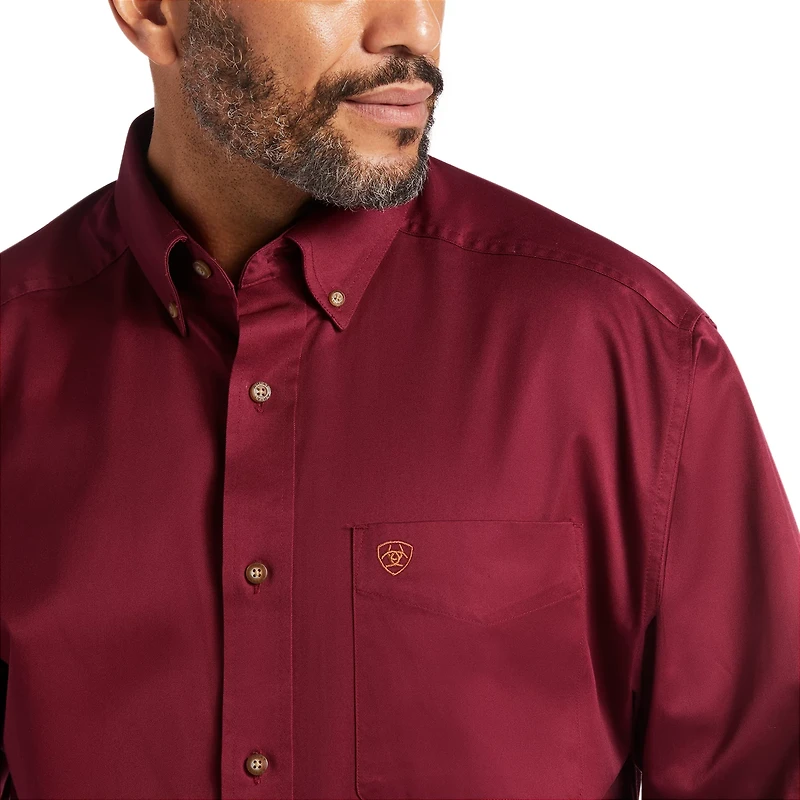 Ariat Men's Solid Twill Classic Fit Shirt