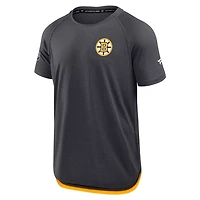 Fanatics Boston Bruins Authentic Pro Rink Raglan Performance T-Shirt