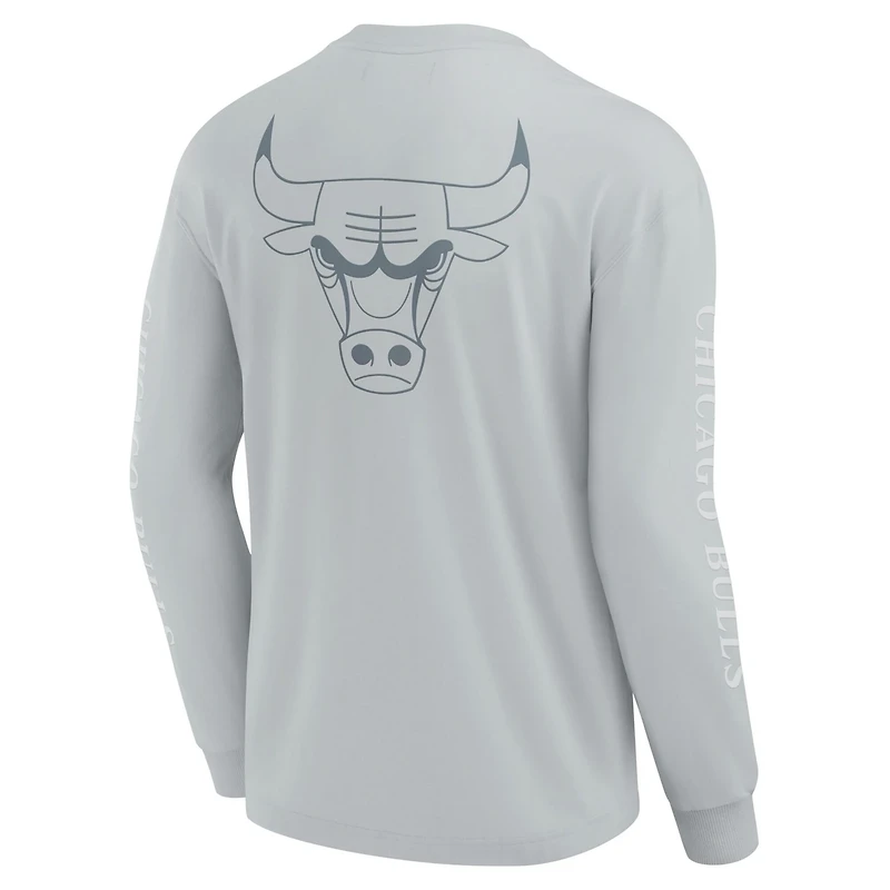 Fanatics Chicago Bulls Elements Strive Long Sleeve T-Shirt