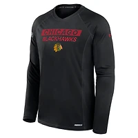 Fanatics Chicago hawks Authentic Pro Rink Tech Long Sleeve T-Shirt