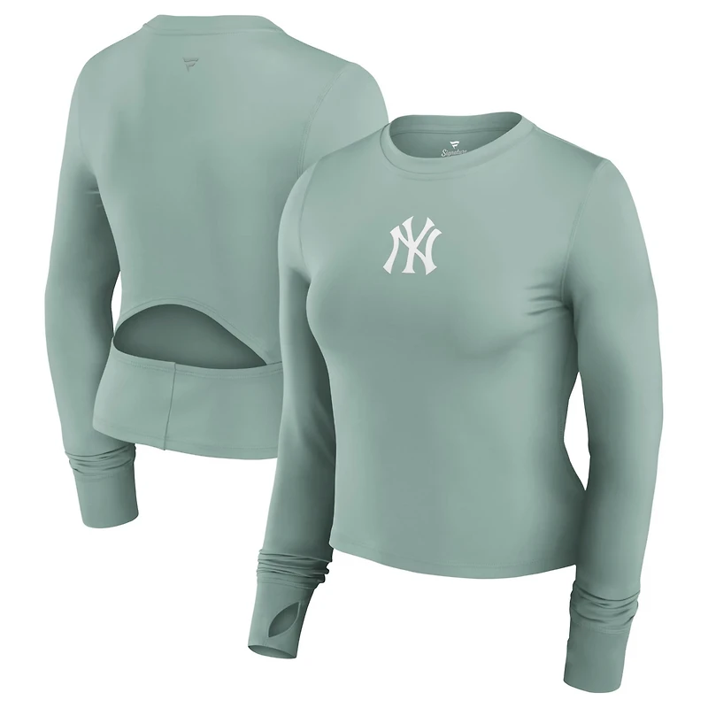 Fanatics New York Yankees Studio Fitted Long Sleeve Gym Top