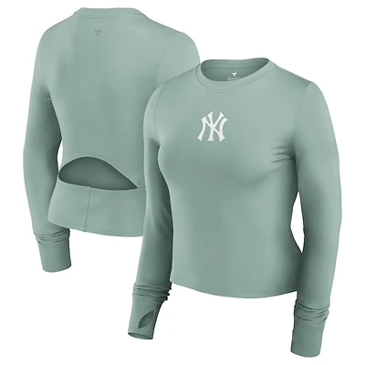 Fanatics New York Yankees Studio Fitted Long Sleeve Gym Top