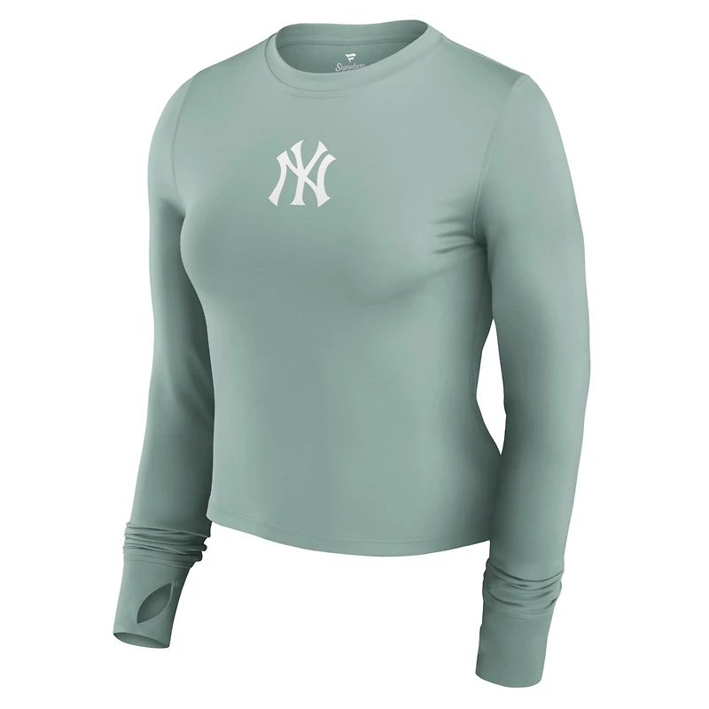 Fanatics New York Yankees Studio Fitted Long Sleeve Gym Top