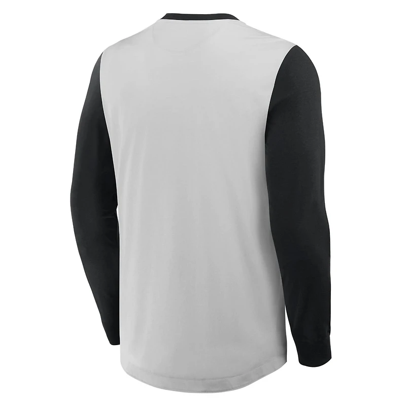 Fanatics San Francisco Giants Clubhouse Long Sleeve Henley Shirt