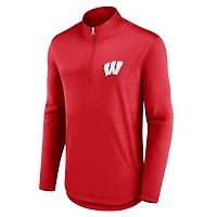 Fanatics Wisconsin Badgers Quarterback Mock Neck Quarter-Zip Top