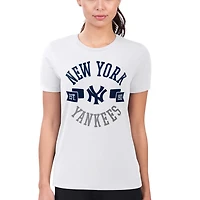 G-III 4Her by Carl Banks New York Yankees Super-Slim Fit Lightweight City Graphic T-Shirt