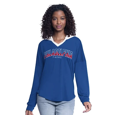 G-III 4Her by Carl Banks Philadelphia 76ers Bench Player Oversized Long Sleeve Hooded Top