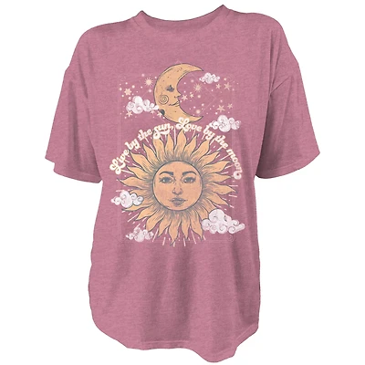 Live Outside the Limits Women's Sun Oversize T-shirt