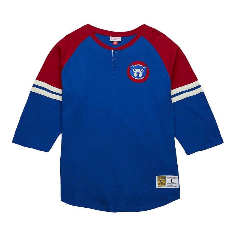 Mitchell  Ness Chicago Cubs Cooperstown Collection Legendary Raglan Slub Henley Three-Quarter Sleeve T-Shirt