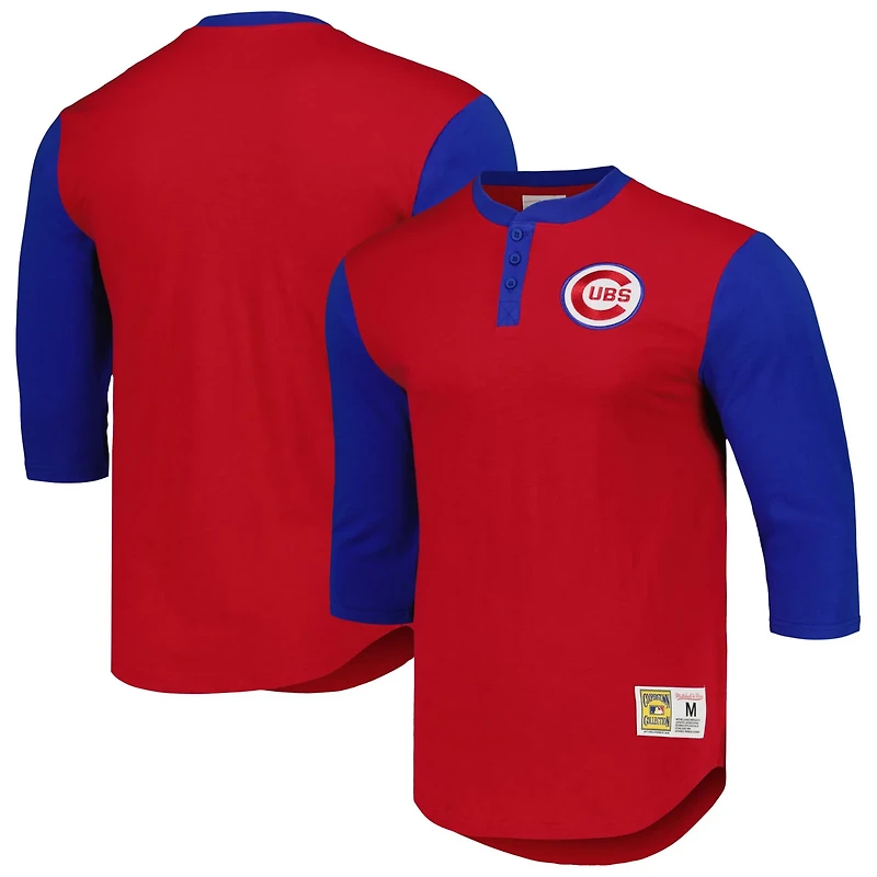 Mitchell  Ness Chicago Cubs Cooperstown Collection Legendary Slub Henley 3 4-Sleeve T-Shirt