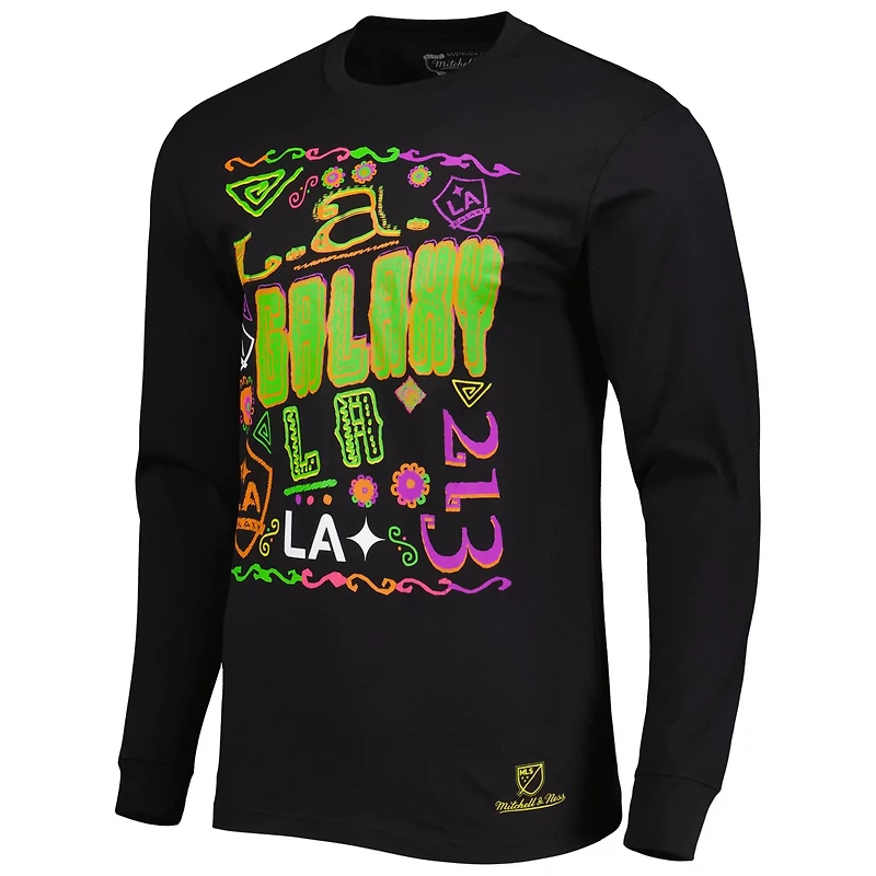 Mitchell  Ness LA Galaxy Papel Picado Long Sleeve T-Shirt