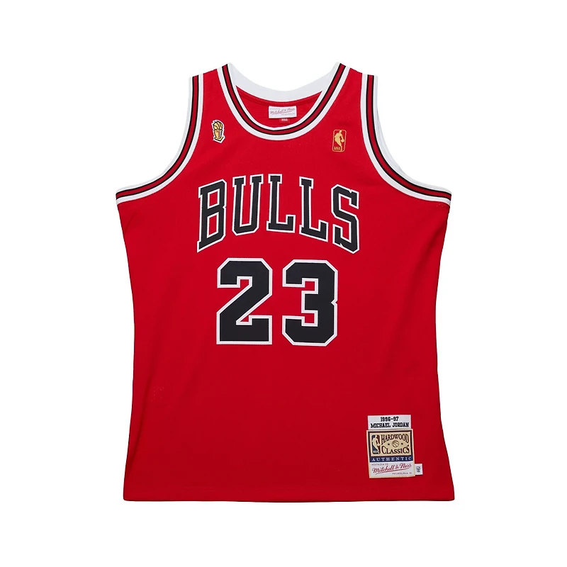 Mitchell  Ness Michael Jordan Chicago Bulls 1996 97 Throwback Authentic Jersey