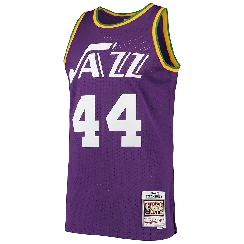 Mitchell Ness Pete Maravich New Orleans Jazz Hardwood Classics Swingman Jersey