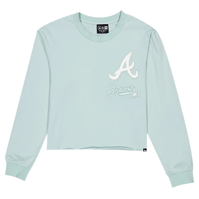 New Era Atlanta Braves Breeze Logo Select Cropped Long Sleeve T-Shirt
