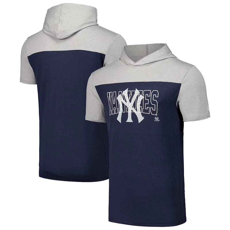 New Era York Yankees Active Brushed Hoodie T-Shirt