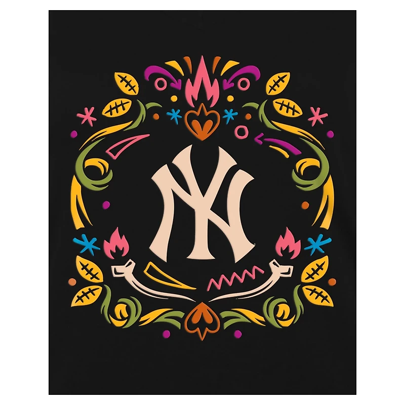 New Era York Yankees Da de los Muertos V-Neck T-Shirt