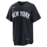 Nike Aaron Judge New York Yankees Alternate Replica Jersey