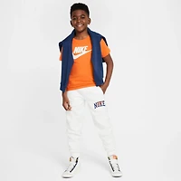 Nike Boys' Sportswear Futura Icon T-Shirt