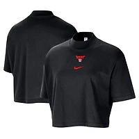 Nike Chicago Bulls Courtside Mock Neck Loose Fit Cropped T-Shirt