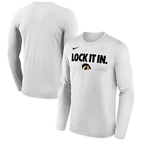 Nike Iowa Hawkeyes 2026 On-Court Bench Long Sleeve T-Shirt