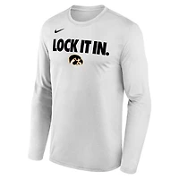 Nike Iowa Hawkeyes 2026 On-Court Bench Long Sleeve T-Shirt