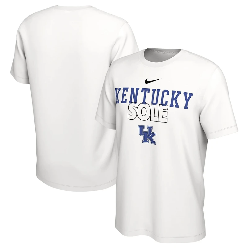 Nike Kentucky Wildcats 2023 On Court Bench T-Shirt