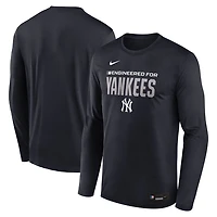 Nike New York Yankees Authentic Collection Legend Dri-FIT Long Sleeve T-Shirt