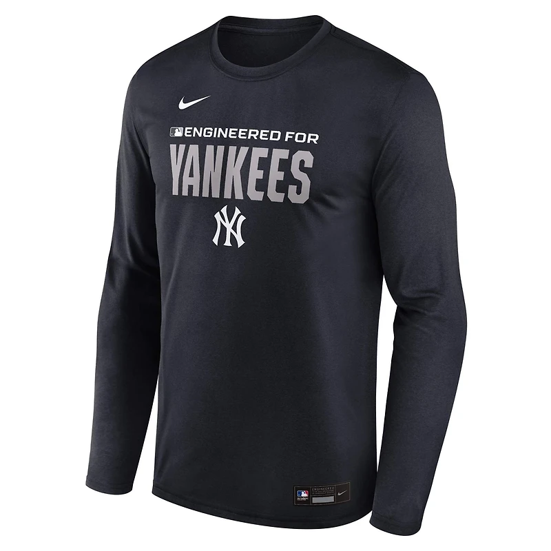Nike New York Yankees Authentic Collection Legend Dri-FIT Long Sleeve T-Shirt