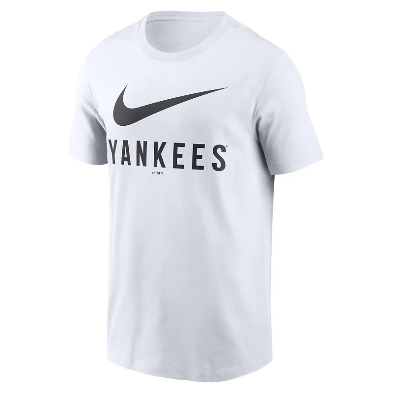 Nike New York Yankees Swoosh T-Shirt