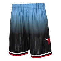 Mitchell  Ness /Light Blue Chicago Bulls 1995/96 Hardwood Classics Fadeaway Reload 30 Swingman Shorts