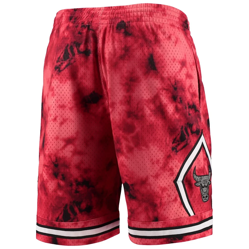 Mitchell  Ness Chicago Bulls Hardwood Classics 1997 Galaxy Swingman Shorts