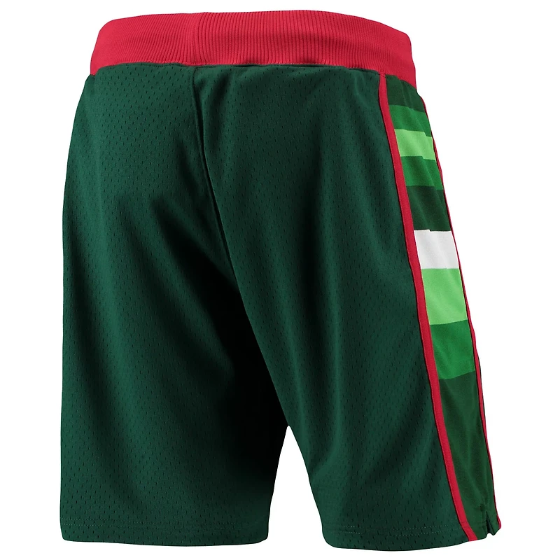 Mitchell  Ness Milwaukee Bucks 1983-84 Hardwood Classics Authentic Shorts