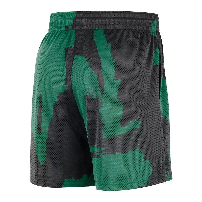 Nike Kelly Green Boston Celtics Courtside Club Dri-FIT Practice Shorts