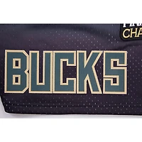 Pro Standard /Hunter Green Milwaukee Bucks Ombre Mesh Shorts