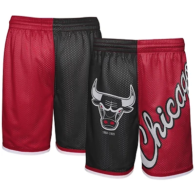 Youth Mitchell  Ness Red Chicago Bulls Hardwood Classics Big Face 50 Shorts