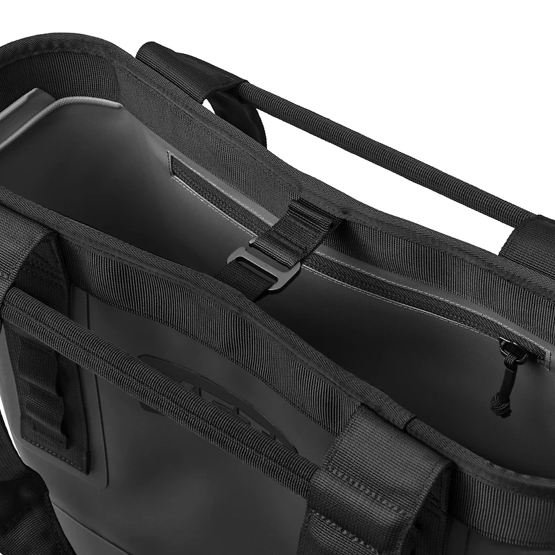 YETI Camino Carryall 20 Tote Bag