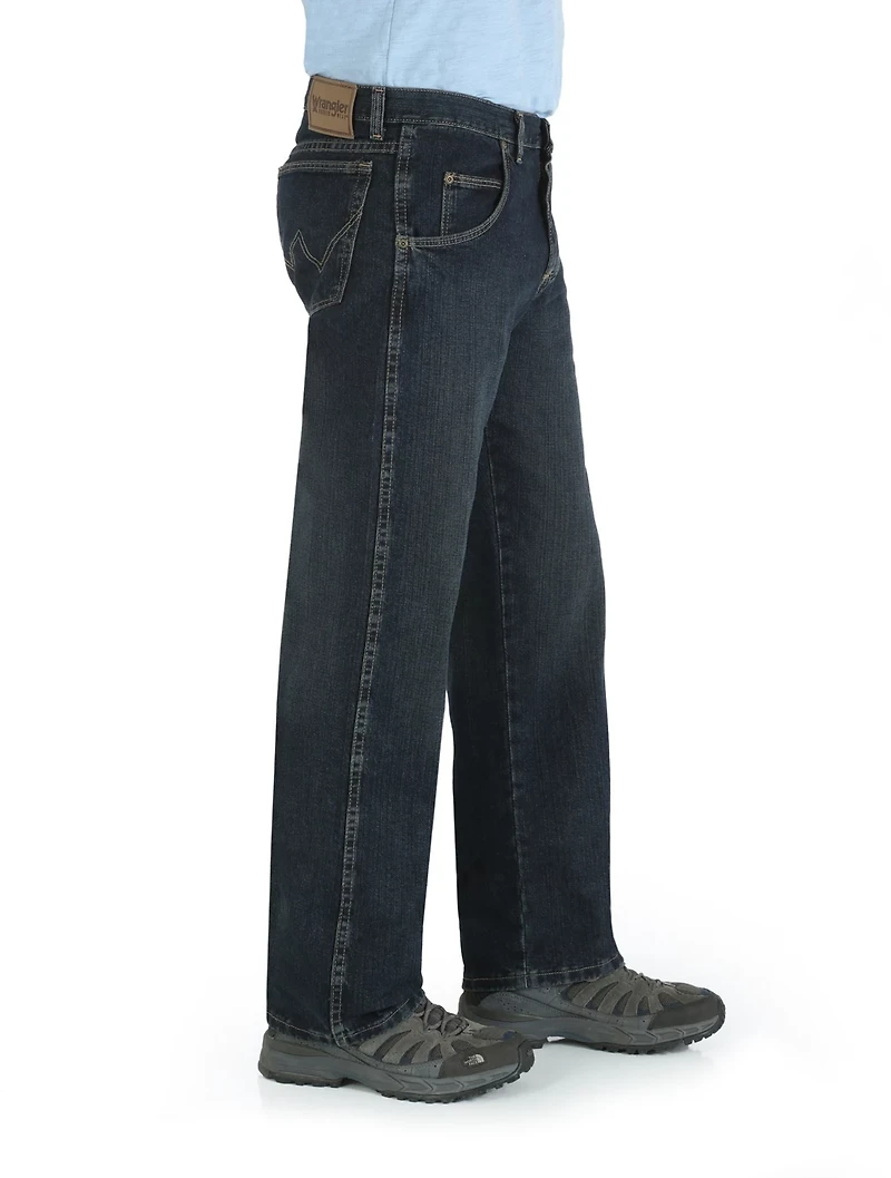 Wrangler Rugged Wear Men's Relaxed Straight Fit Jean
