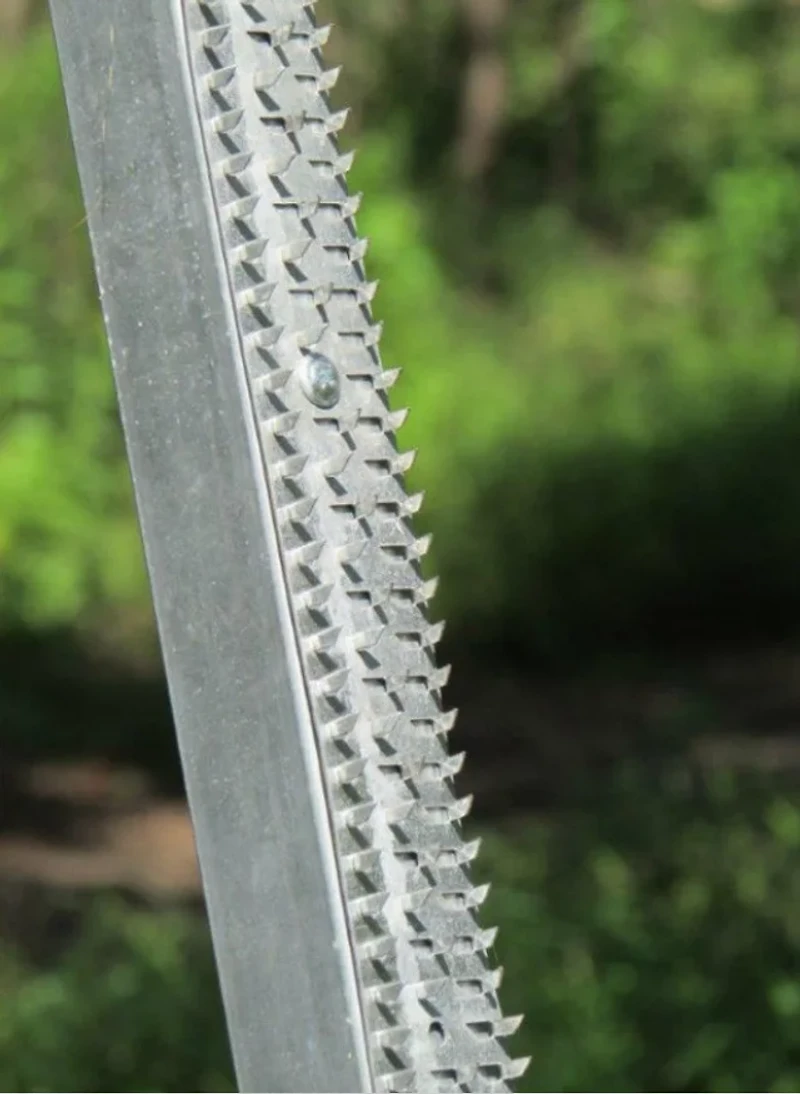 Boss Buck Shark Teeth™ Deterrent Strips 3-Pack