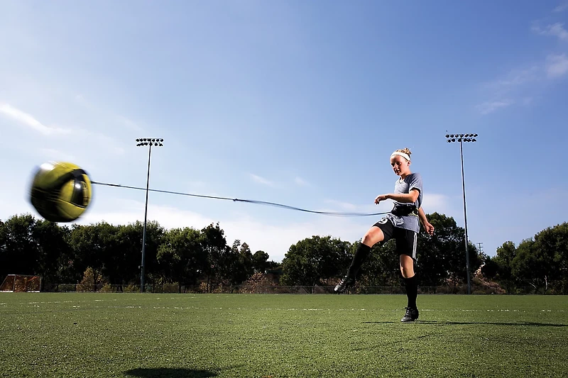 SKLZ Star Kick Solo Soccer Trainer