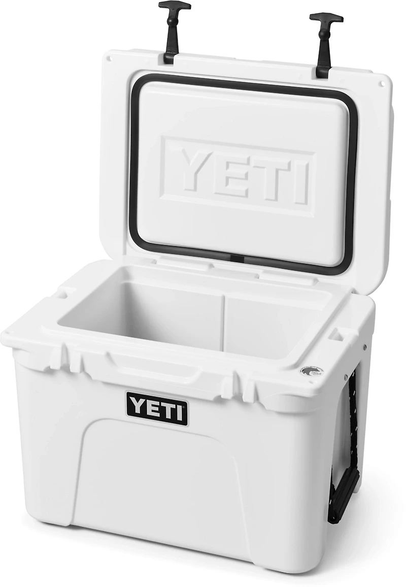 YETI Tundra 35 Cooler