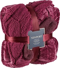Newport 50" x 60" Cloud Velvet Sherpa Throw with Socks