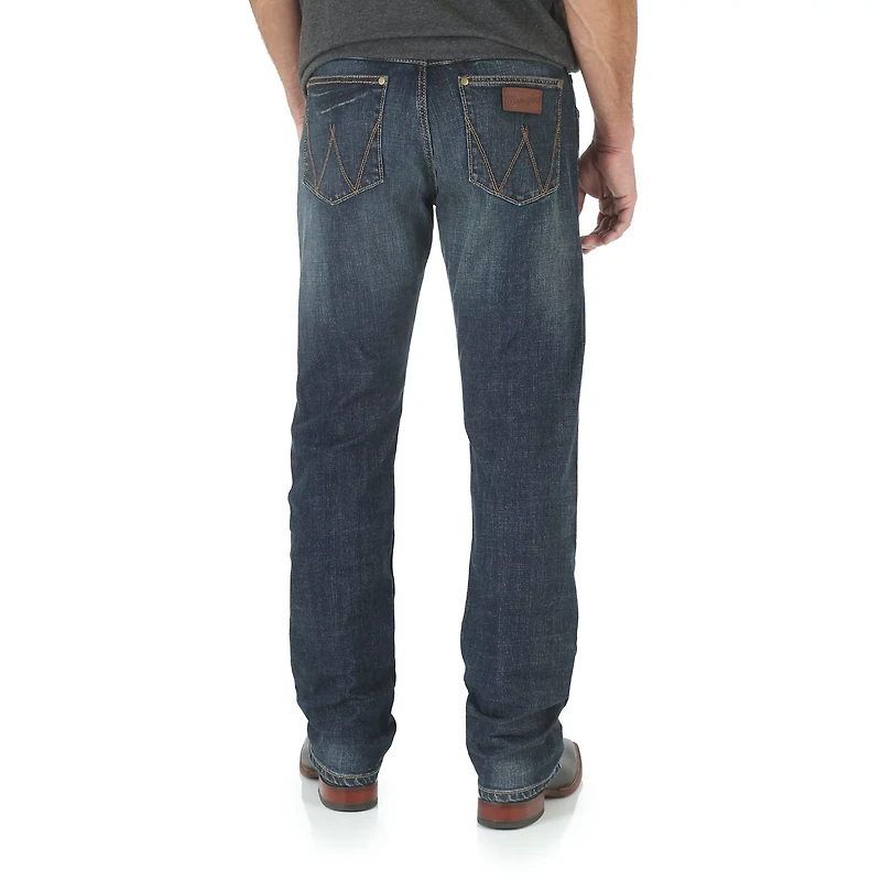 Wrangler Men's Retro Slim Straight Fit Jean