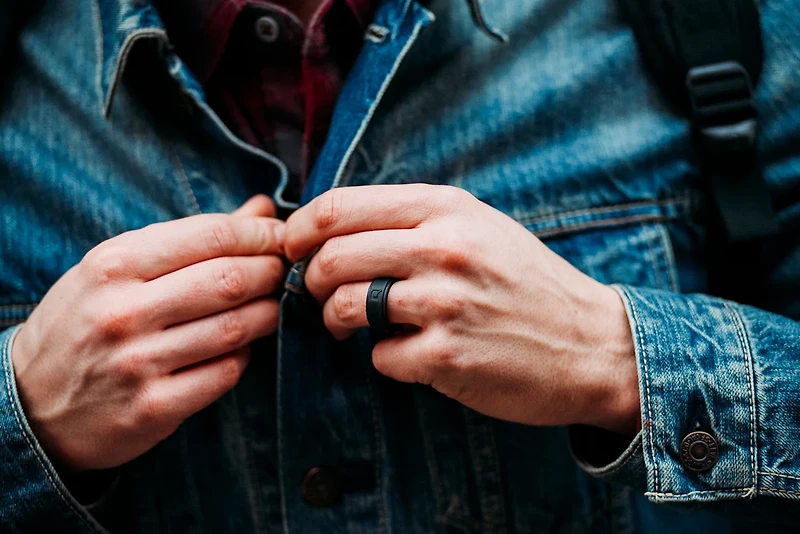 QALO Men's Step Edge Q2X Flat Silicone Wedding Ring