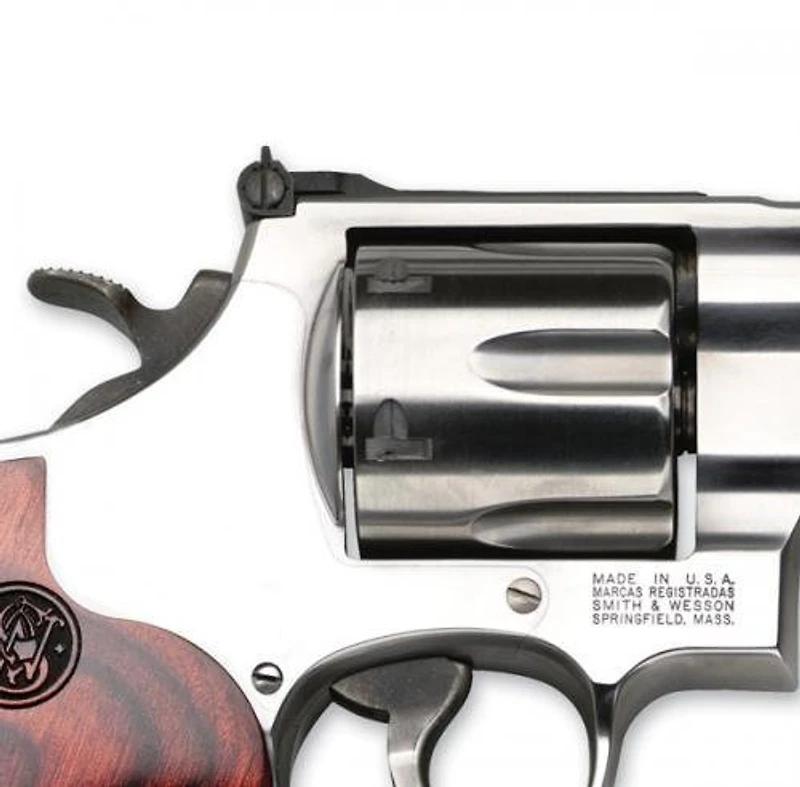 Smith & Wesson Model 629 Deluxe .44 Magnum/.44 S&W Special Revolver