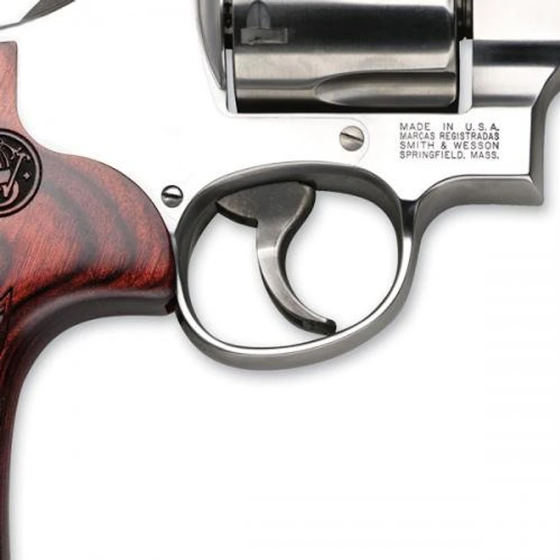 Smith & Wesson Model 629 Deluxe .44 Magnum/.44 S&W Special Revolver