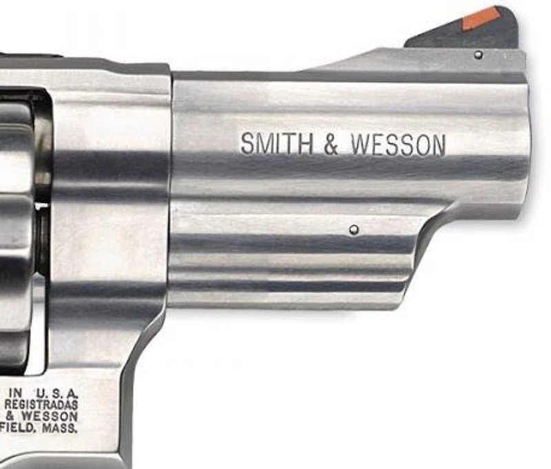 Smith & Wesson 629 Deluxe .44 Remington Magnum Revolver